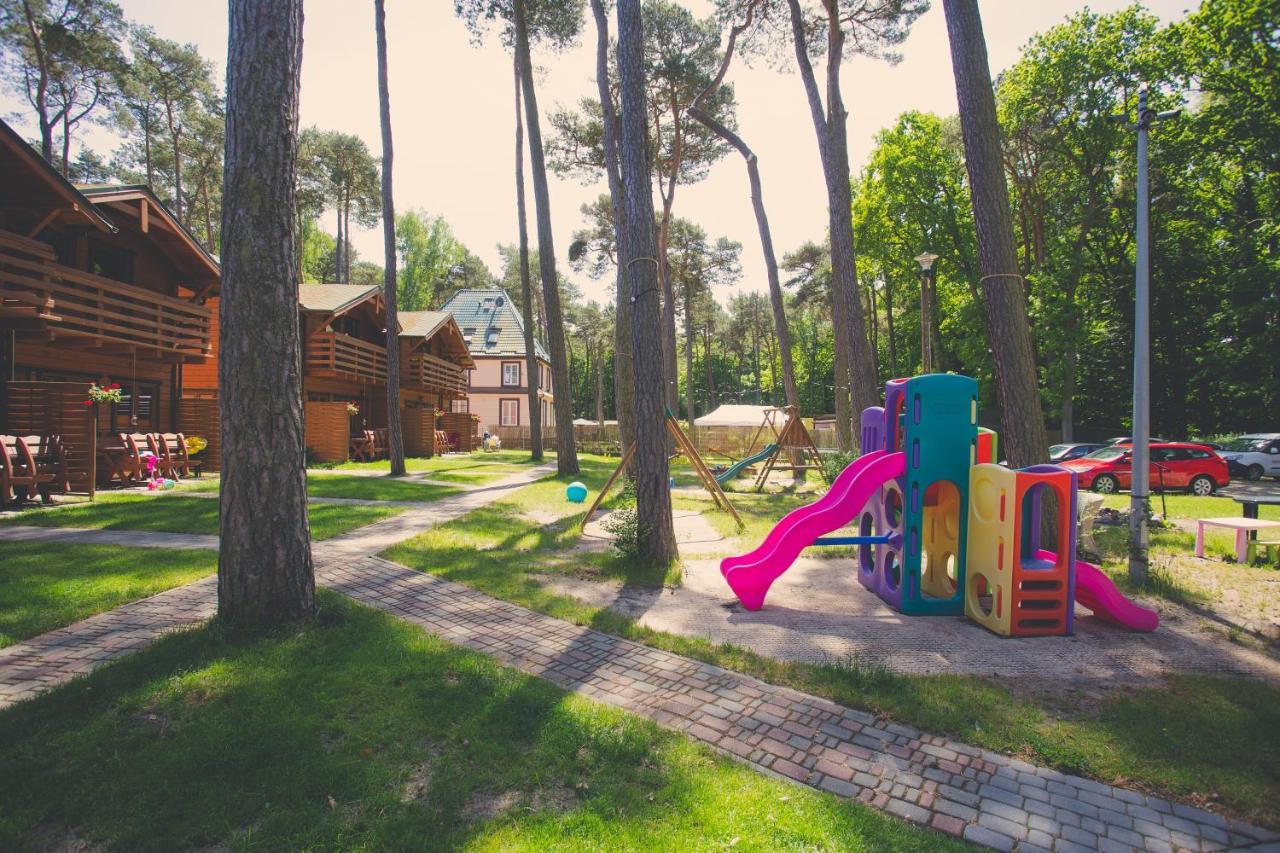 Natura Park Ustronie Morskie - Domki, Apartamenty Εξωτερικό φωτογραφία